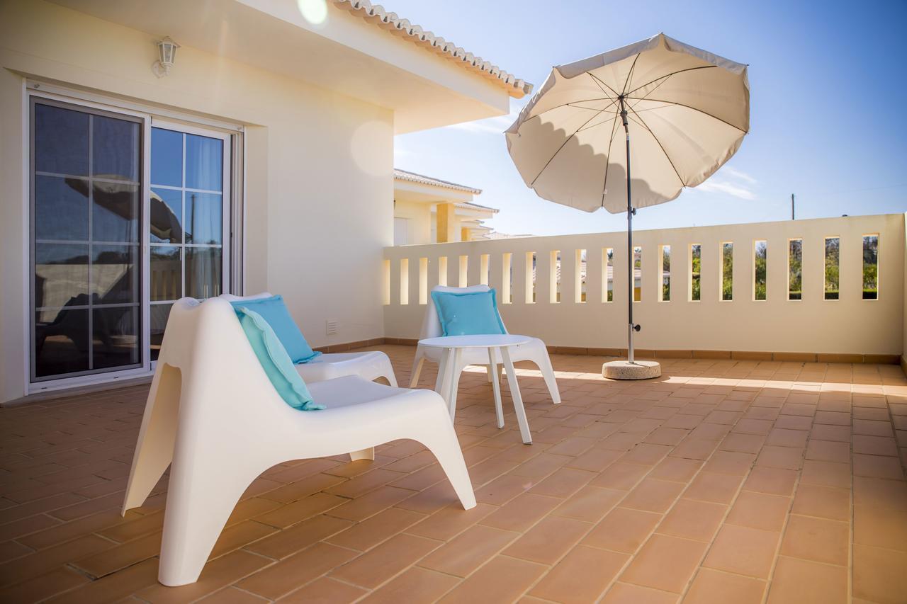 D03 - Luxury Gold Villa Lagos
